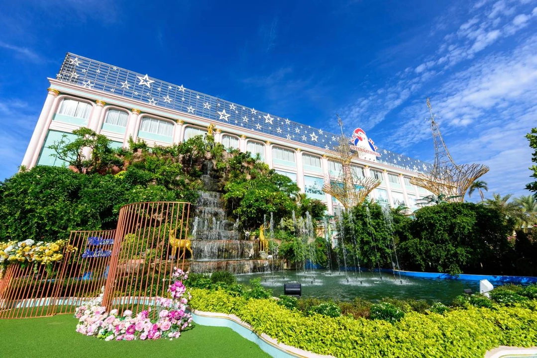 Chicken King Palace