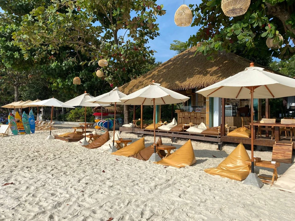 Koh Samet with Dinner