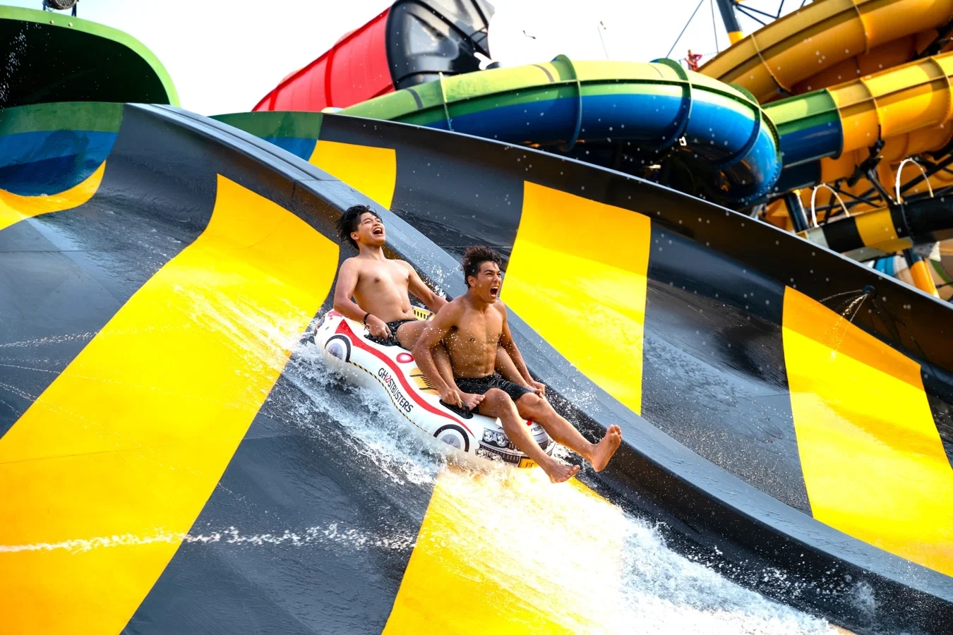 Columbia Pictures Aquaverse Waterpark Tour Pattaya