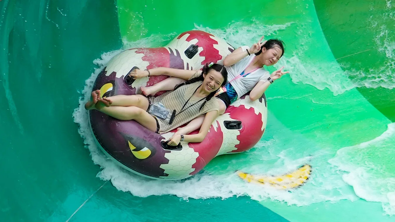 Columbia Pictures Aquaverse Waterpark Tour Pattaya