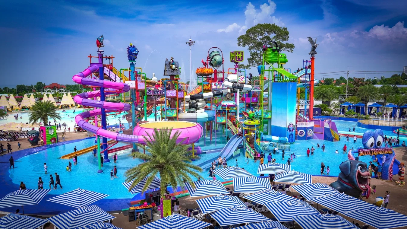 Columbia Pictures Aquaverse Waterpark Tour Pattaya