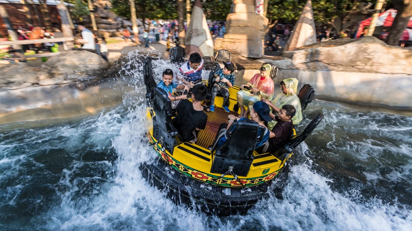 Dream World Amusement Park