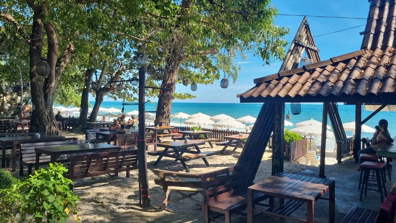 Koh Samet – Tok's Little Hut Hotel