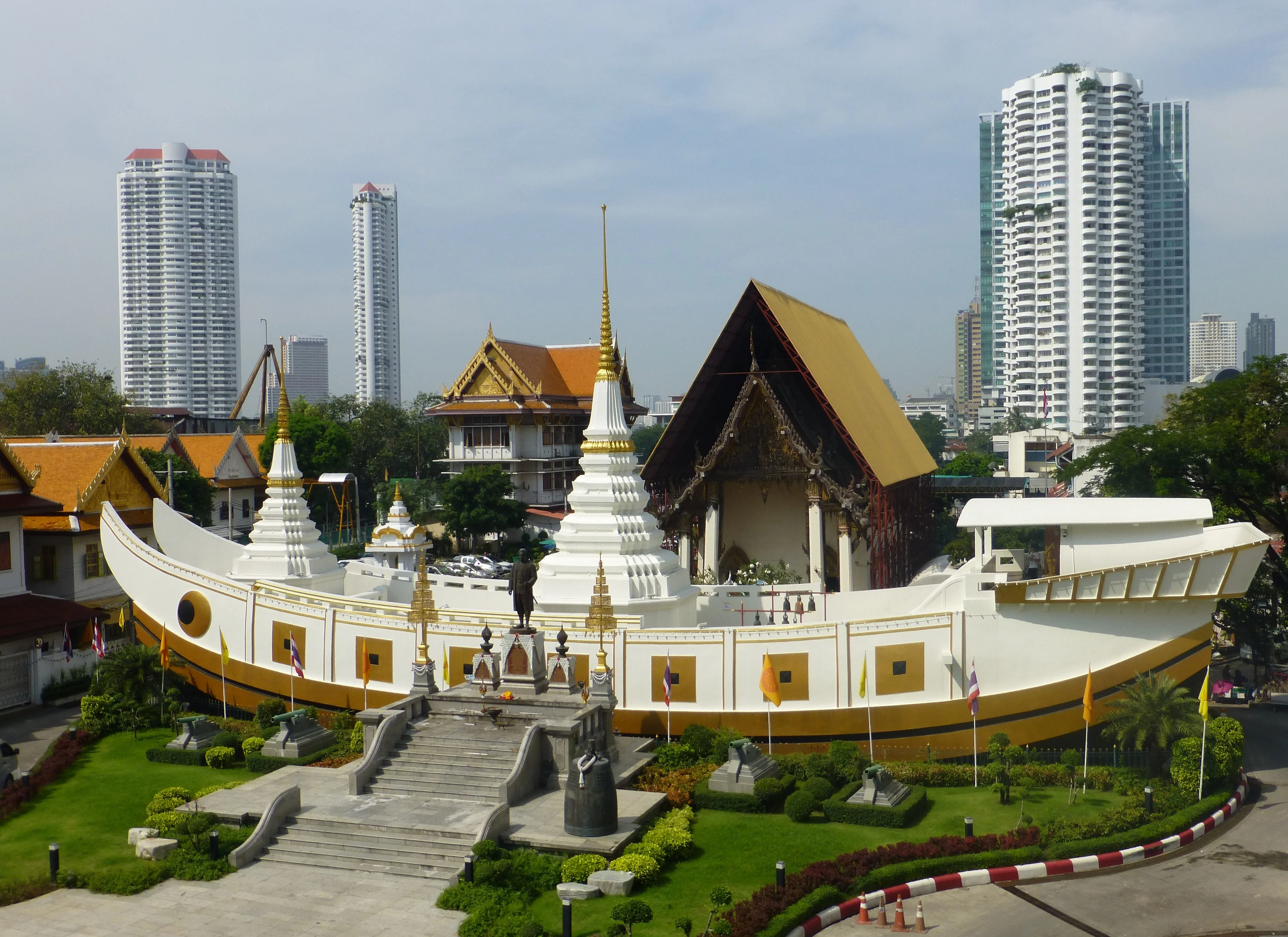 Yannawa Temple