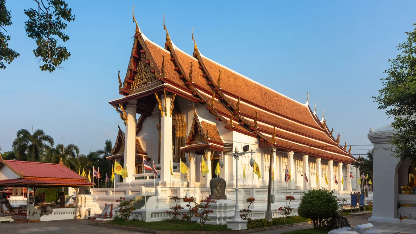 Na Phra Men Temple