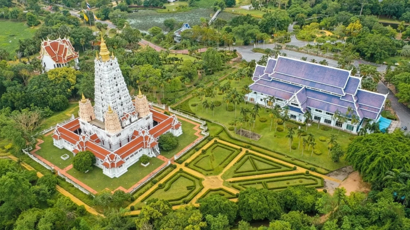 Wat Yansangwararam Woramahawihan
