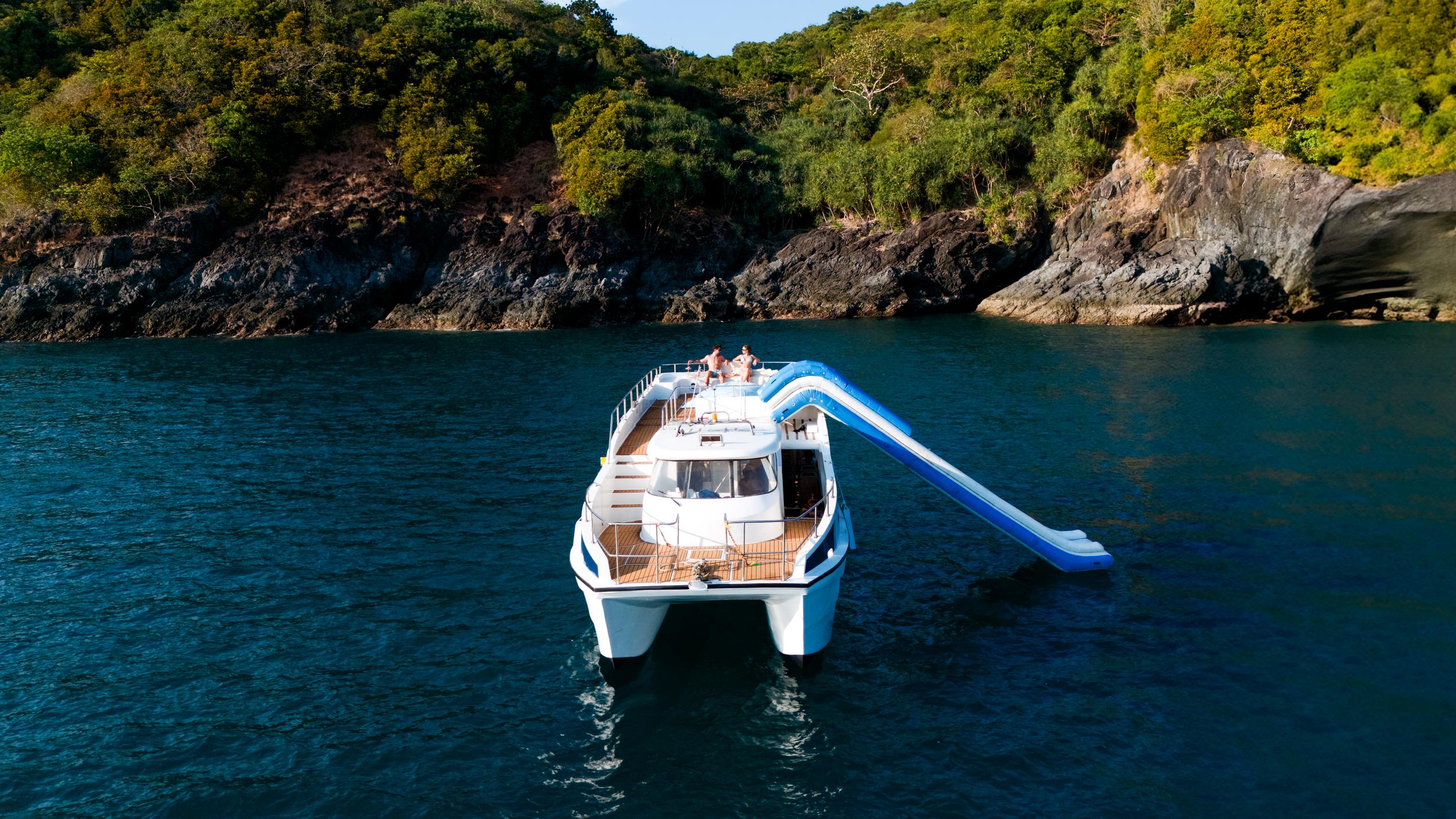 Coral Island & Racha Island Speed Catamaran Taurus
