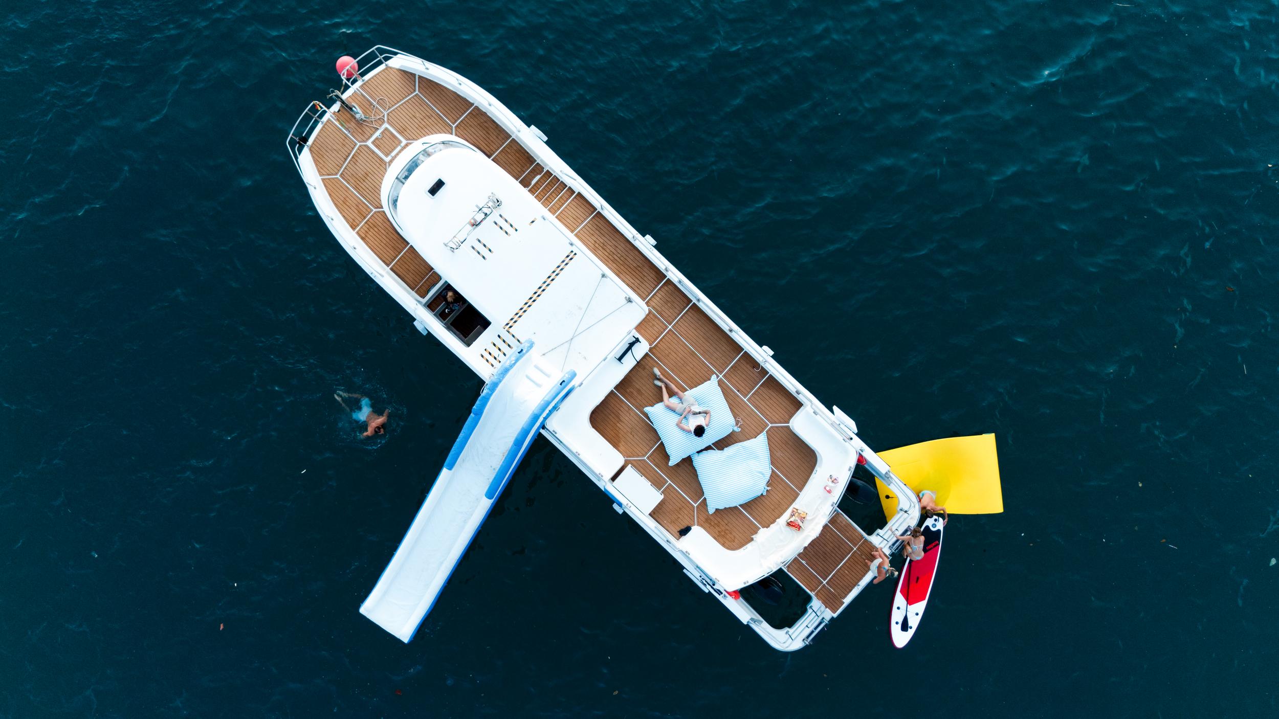 Coral Island & Racha Island Speed Catamaran Taurus