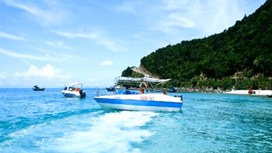 Cham Island Day Tour from Da Nang/Hoi An - All-inclusive Snorkeling